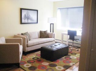 10422 39th Ave APT 3B, Corona, NY 11368