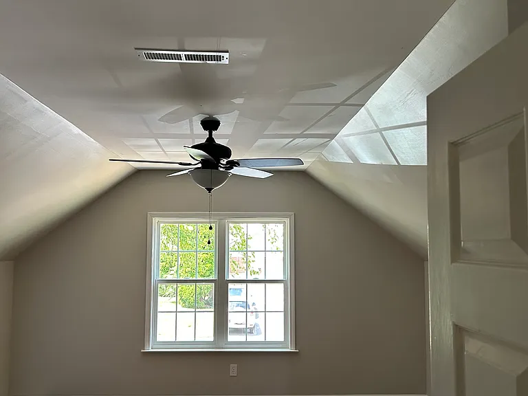252 Freedom Dr — Photo 5
