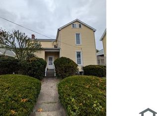 725 Chartiers St APT 2, Bridgeville, PA