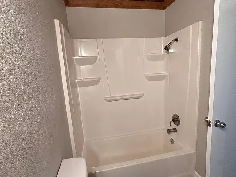 2706 Little Valley Cv #B — Photo 8
