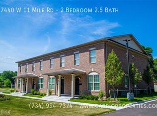 17440 W Eleven Mile Rd #2.5, Southfield, MI 48076