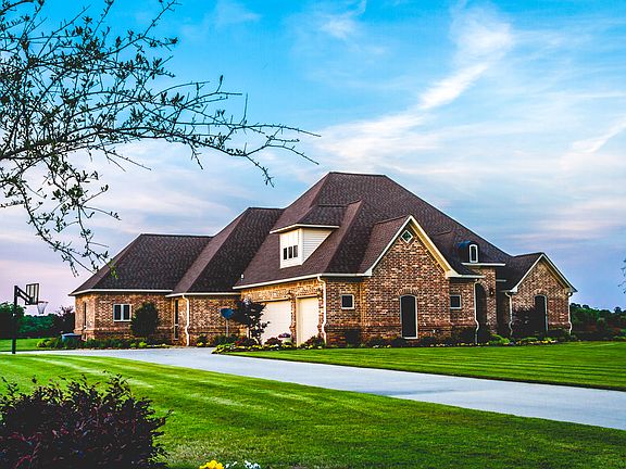 2nd image of 5314 Rolling Hills Drive
