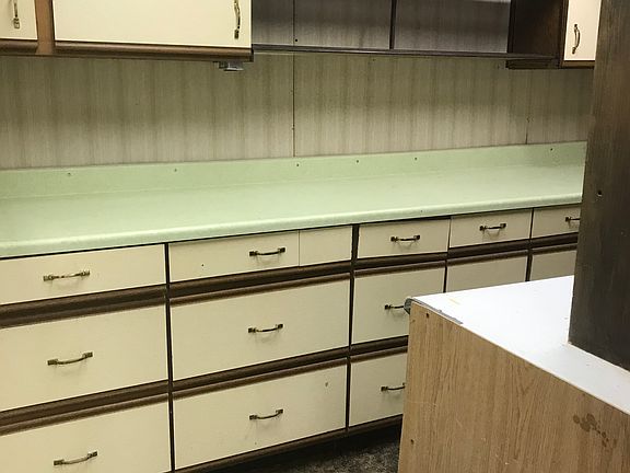 Storage closet-Basement 