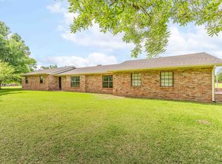 915 Bayou Blue Rd, Houma, LA 70364