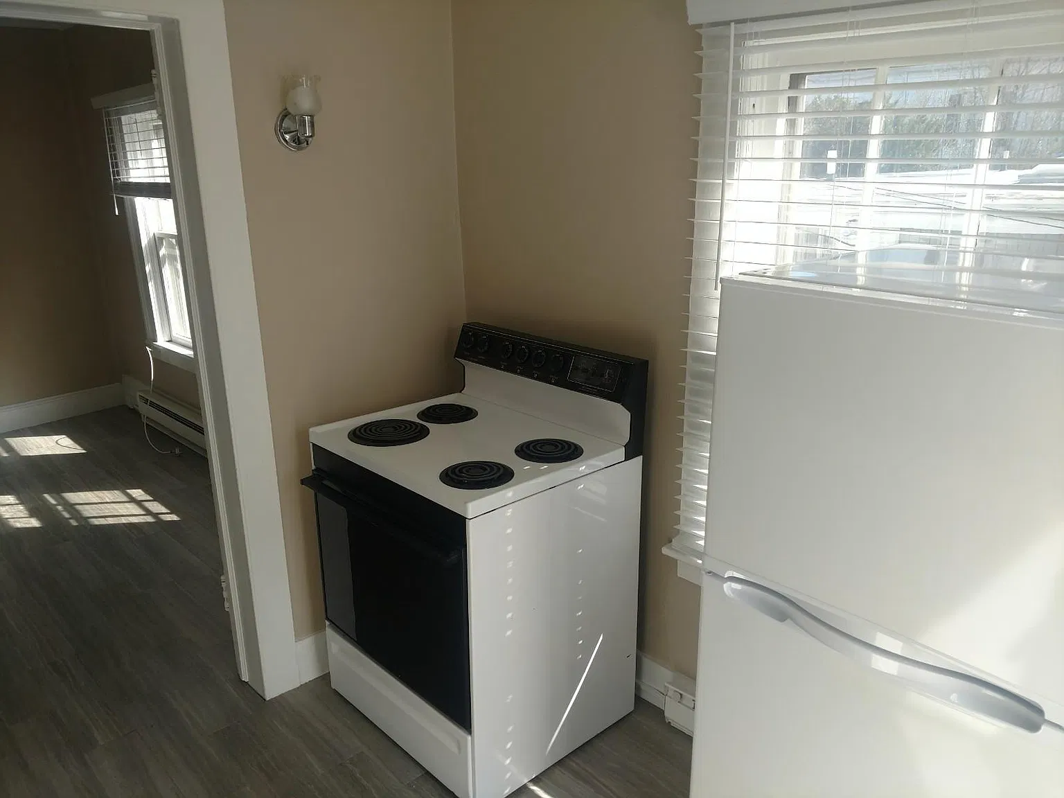 Studio, 500 sqft, $950 — Photo 4