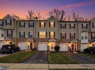 332 Bruaw Dr, York, PA 17406