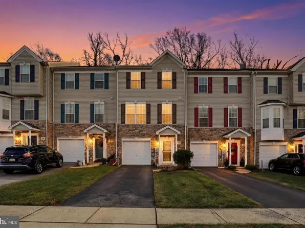 332 Bruaw Dr, York, PA 17406