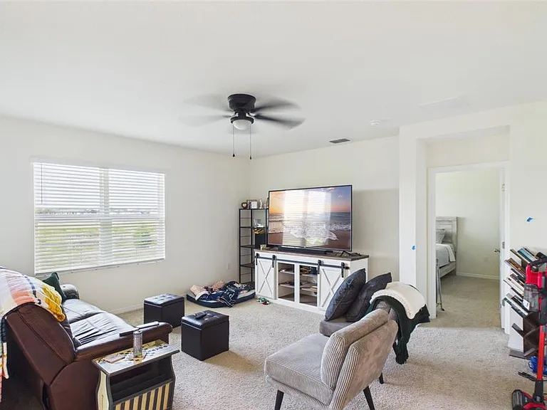 804 Auburn Grove Ct — Photo 4