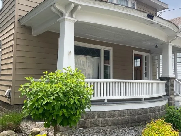 61 2nd St, Ilion, NY 13357