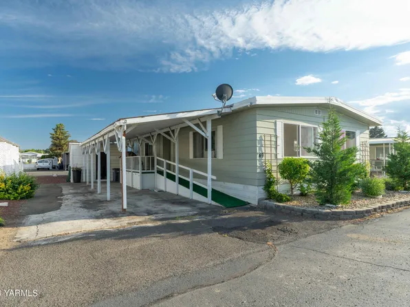 1011 N 34th Ave Unit 49, Yakima, WA 98902