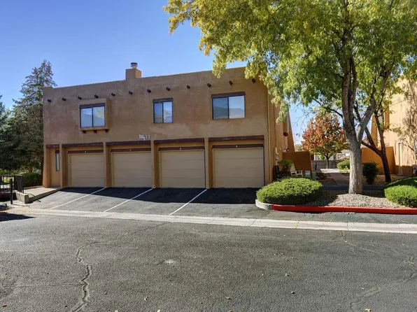 5801 Lowell St NE APT 17B, Albuquerque, NM 87111