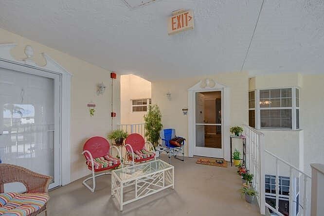 1st image of 424 Grove Isle Cir Unit 424