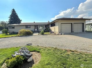 644 E Dewberry Ave, Omak, WA 98841
