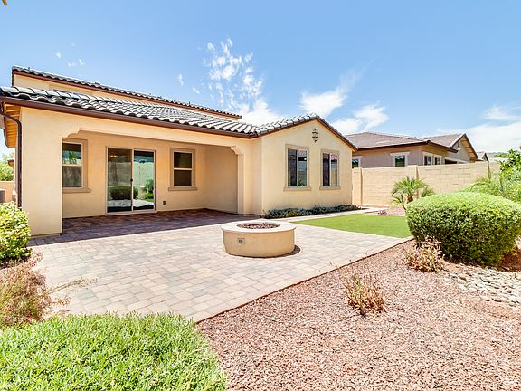 5th image of 2497 N Delaney Dr