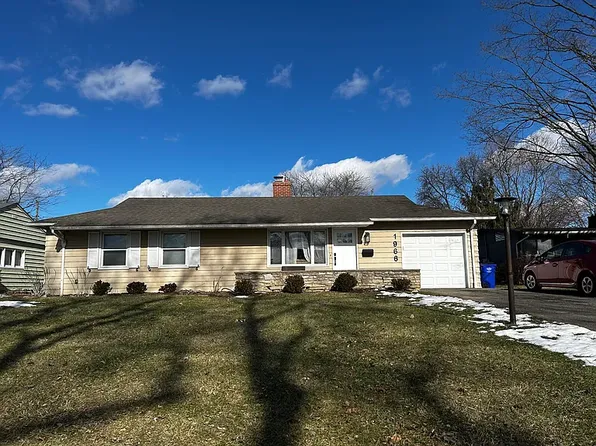 1966 Langham Rd, Columbus, OH 43221