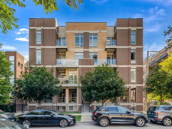 2817 N Oakley Ave #2E, Chicago, IL 60618