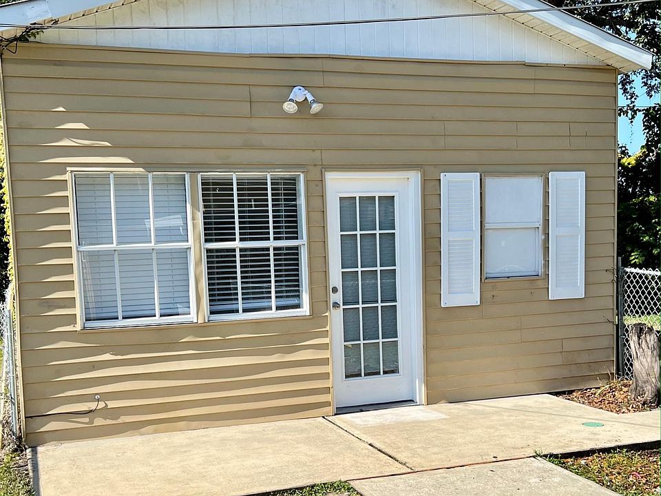 1st image of 818 Missouri Ave