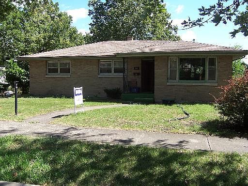 1st image of 202 S Illinois St