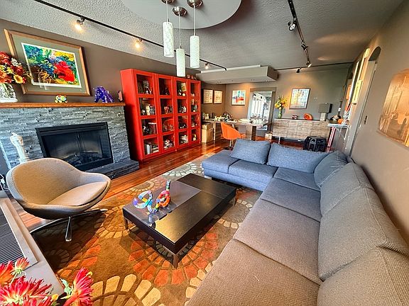 2nd image of 77 Pond Ave APT 509