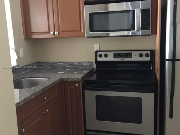 484 NW 165th Street Rd APT A110, Miami, FL 33169