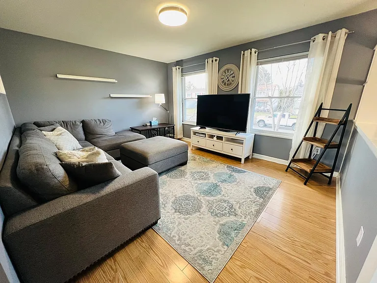 44453 Oregon Trl — Photo 2