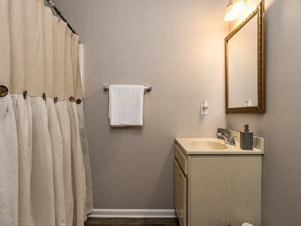 MF Bathroom pt 2 _01182023