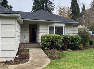 2030 Fairmount Blvd, Eugene, OR 97403