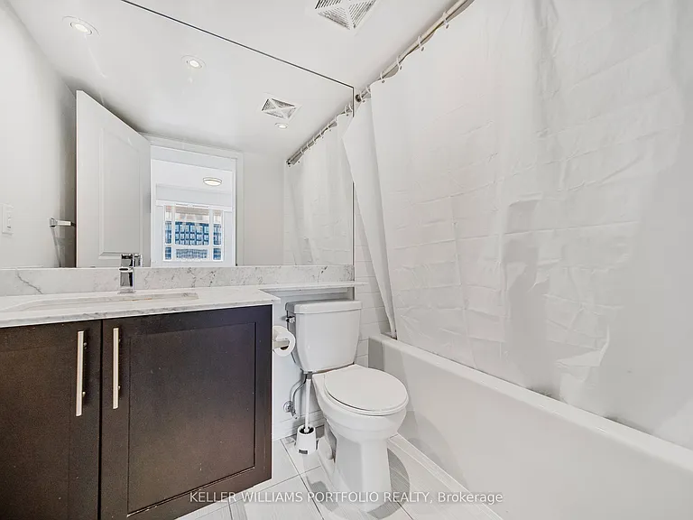 125 Western Battery Rd #508 — Photo 11