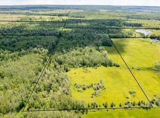 11 E Jarvi Rd, Maple, WI 54854