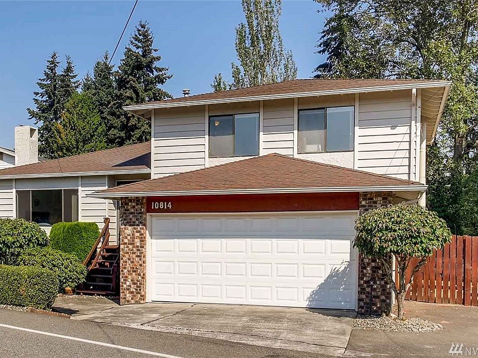 Welcome home! This Benson Hill charmer has room for everything and more! Wait until you see inside! 