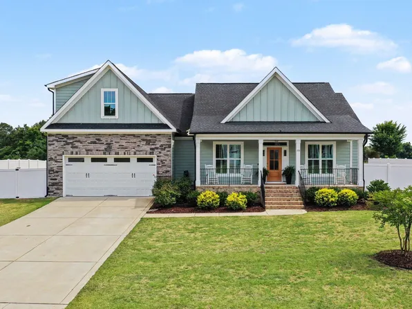 193 Lambert Ln, Fuquay Varina, NC 27526