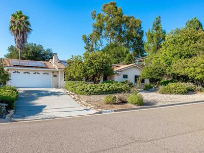 10506 Moon View Way, Escondido, CA, 92026