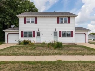 2020 W Packer Ave, Oshkosh, WI 54901