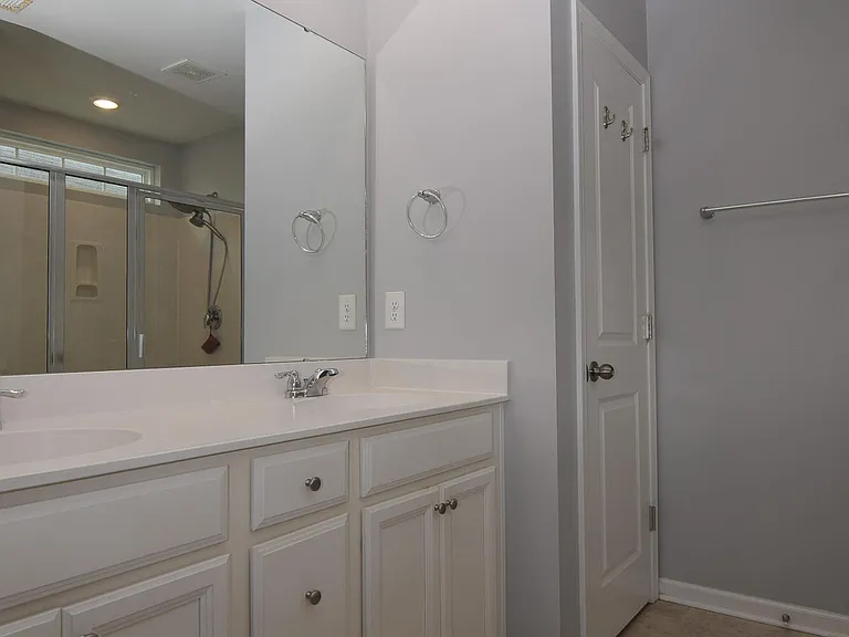 788 Redbud Ln — Photo 10