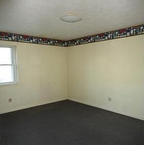 2nd image of 664 Eastland St