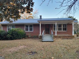 493 Bee Maxey Rd, Winder, GA 30680