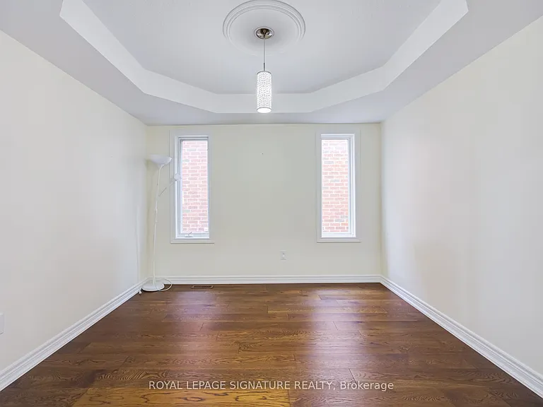 44 Selby Dr — Photo 8
