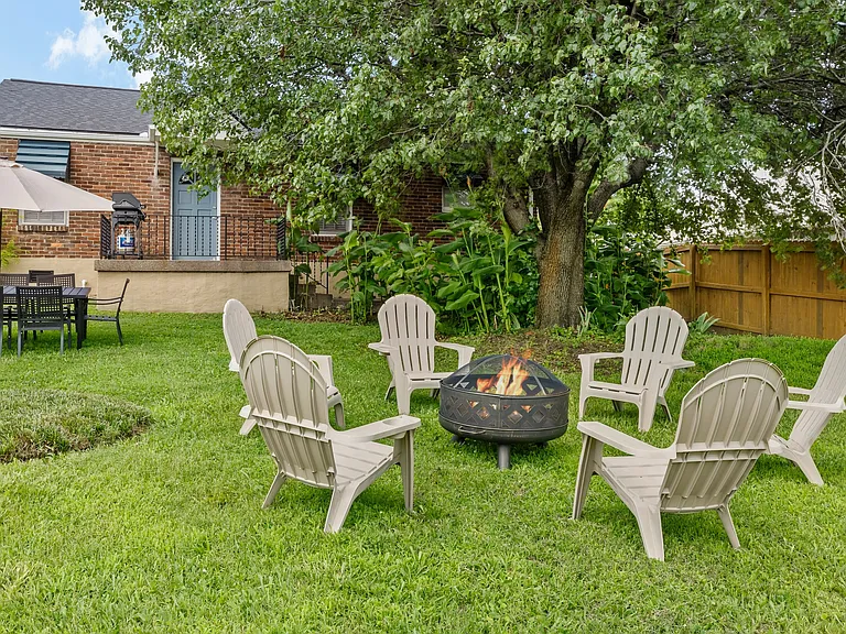 3200 Resha Ln — Photo 25