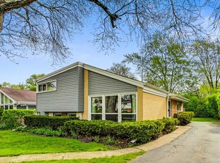 1239 Cavell Ave, Highland Park, IL 60035