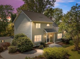 1769 Franklin Dr, Charlottesville, VA 22911