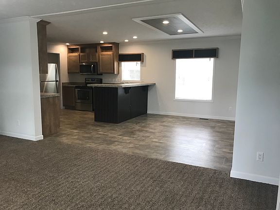3rd image of 191 Red Oak Dr #107