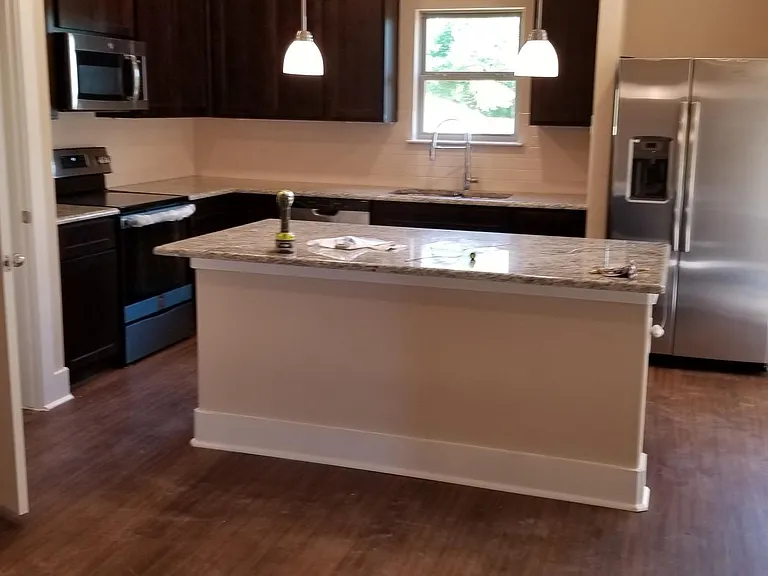 4907 Villas Dr — Photo 4