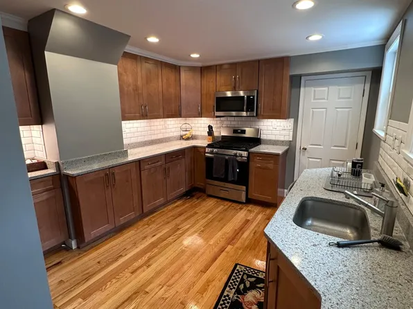 22 Allston St, Charlestown, MA 02129