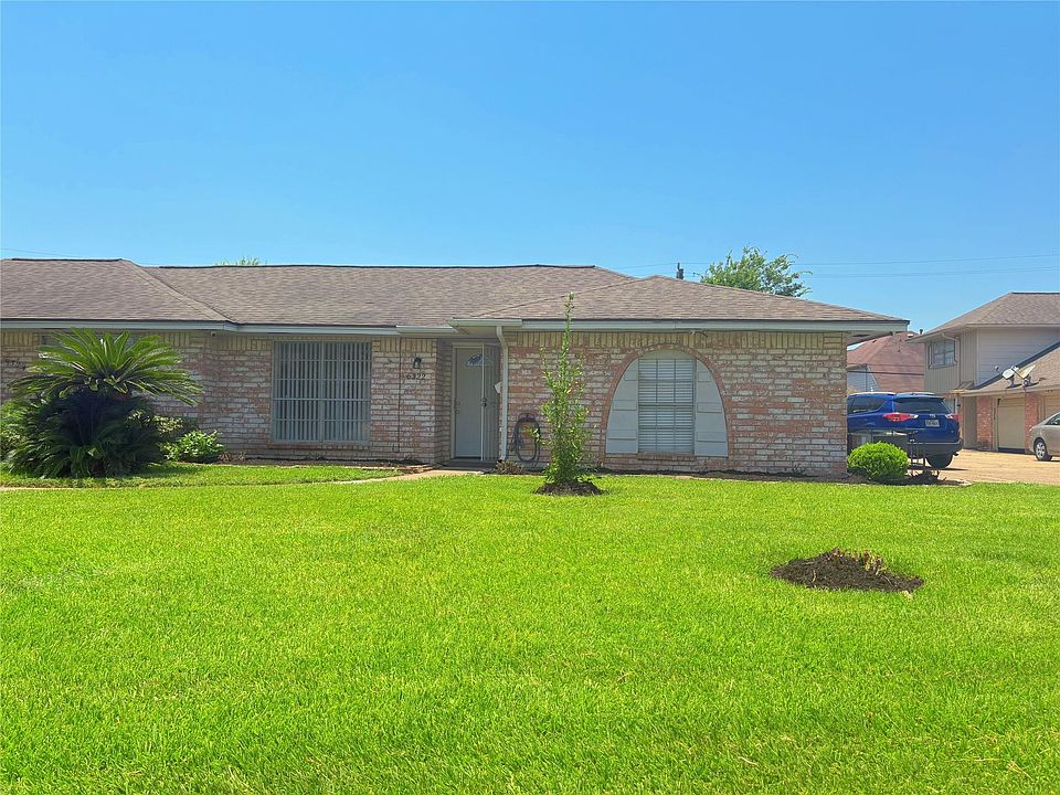 1st image of 6322 S Briar Bayou Dr