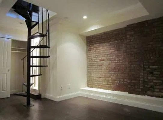 Rented by Centennial Properties NY | media 21