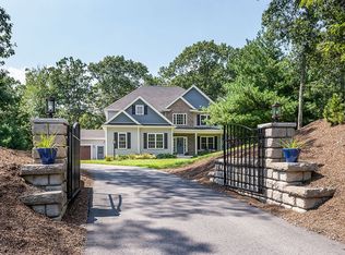 1 Farmhill Ln, Plainville, MA 02762