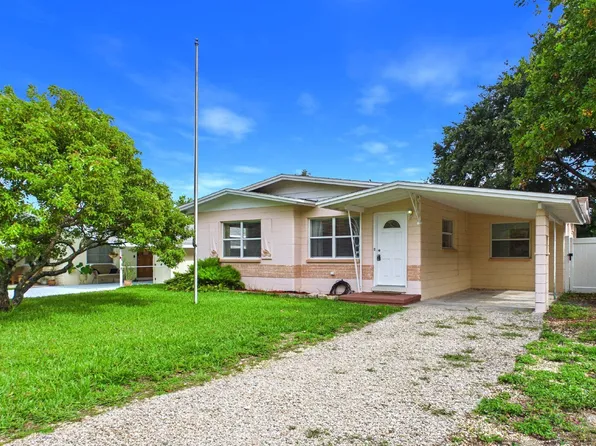 5261 48th Ter N, Saint Petersburg, FL 33709