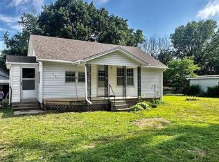 131 Spruce St, Independence, KS 67301