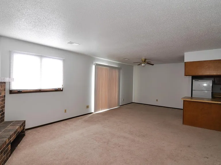3140 Pioneer Ave SE — Photo 5