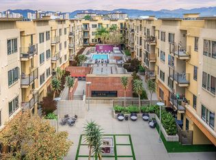 5600 Wilshire, Los Angeles, CA 90036